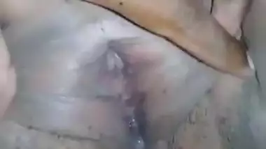 Indian Mom Pussy Caught By Her Drunk Son in his mobile