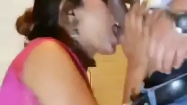 Bhabhi sucks her friend’s big dick in a hotel room