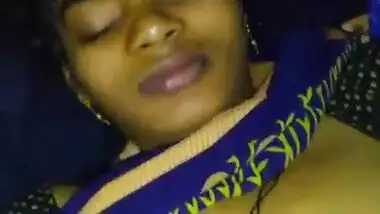 Vilupuram Tamil call girl boobs pressed by her customer