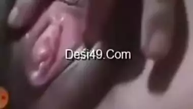 Today Exclusive- Horny Boudi Showing Her Her Boobs And Pussy On Video Call Part 1