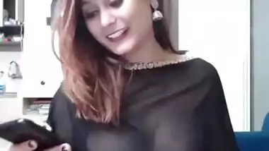 Pure Indian Striptease of a hot mother i'd like to fuck to make u slutty