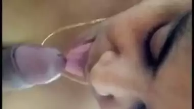 Desi teen sucking sex video