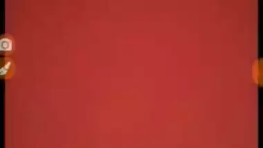 MILF is called by XXX lover who needs Desi to show off her pussy