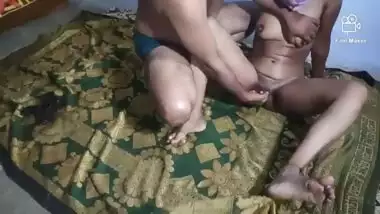 Telugu Wife Body Massage Sex In Bra Panty